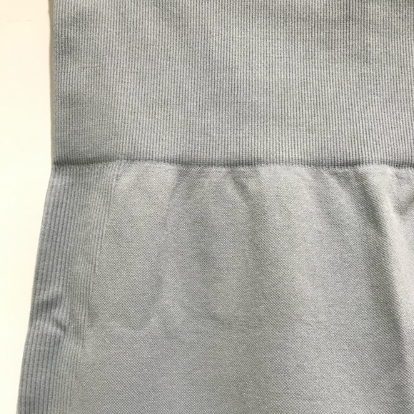 NWT WeWoreWhat Pearl Blue Seamless Leggings - Picture 6 of 16